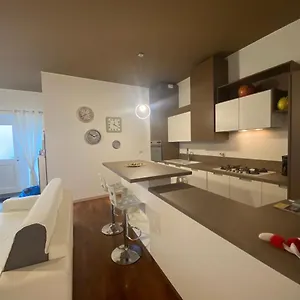 https://domus-romanae.hotelinveneto.com